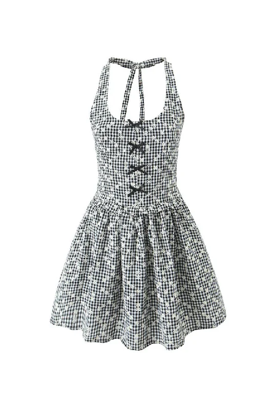 Girlish Bow Trim Floral Embroidered Gingham Print Smocked Halter Party Mini Dress Chic Pleated Mini Dress Girlish Bow Trim Floral Embroidered Gingham Print Smocked Halter Party Mini Dress Chic Pleated Mini Dress