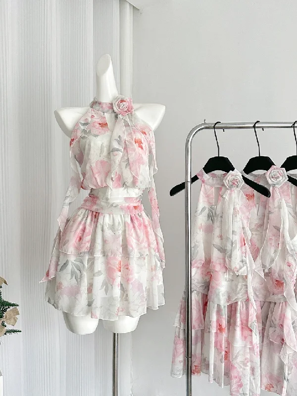 Layered Skirt Floral Halter Neck Mini Dress Cozy T-Shirt Mini Dress