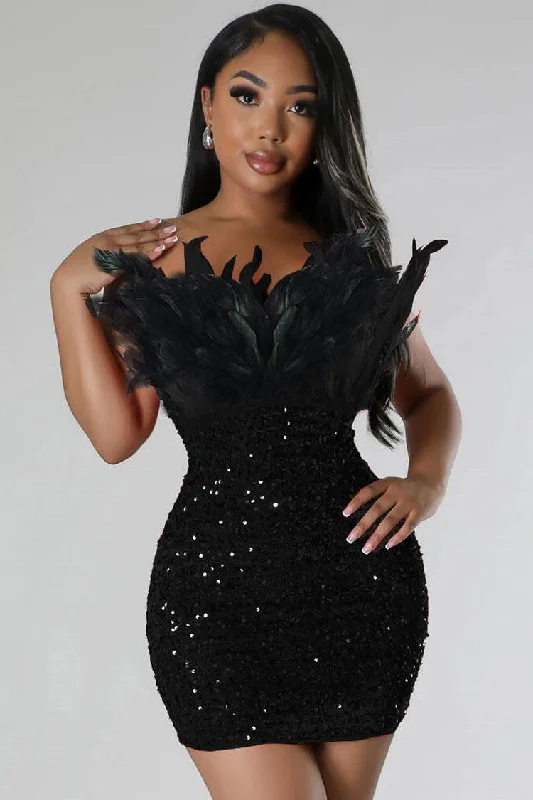 Sexy Feather Trim Strapless Bodycon Velvet Sequin Party Mini Dress - Black Fashionable Denim Mini Dress Sexy Feather Trim Strapless Bodycon Velvet Sequin Party Mini Dress - Black Fashionable Denim Mini Dress