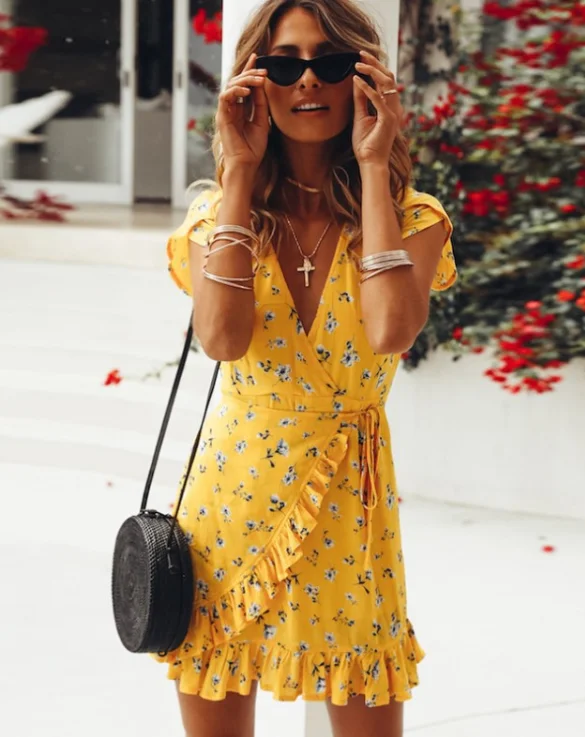 Sexy Summer Bandage Bodycon Evening Party Casual Short Mini Dress Elegant Satin Lace Mini Dress Sexy Summer Bandage Bodycon Evening Party Casual Short Mini Dress Elegant Satin Lace Mini Dress