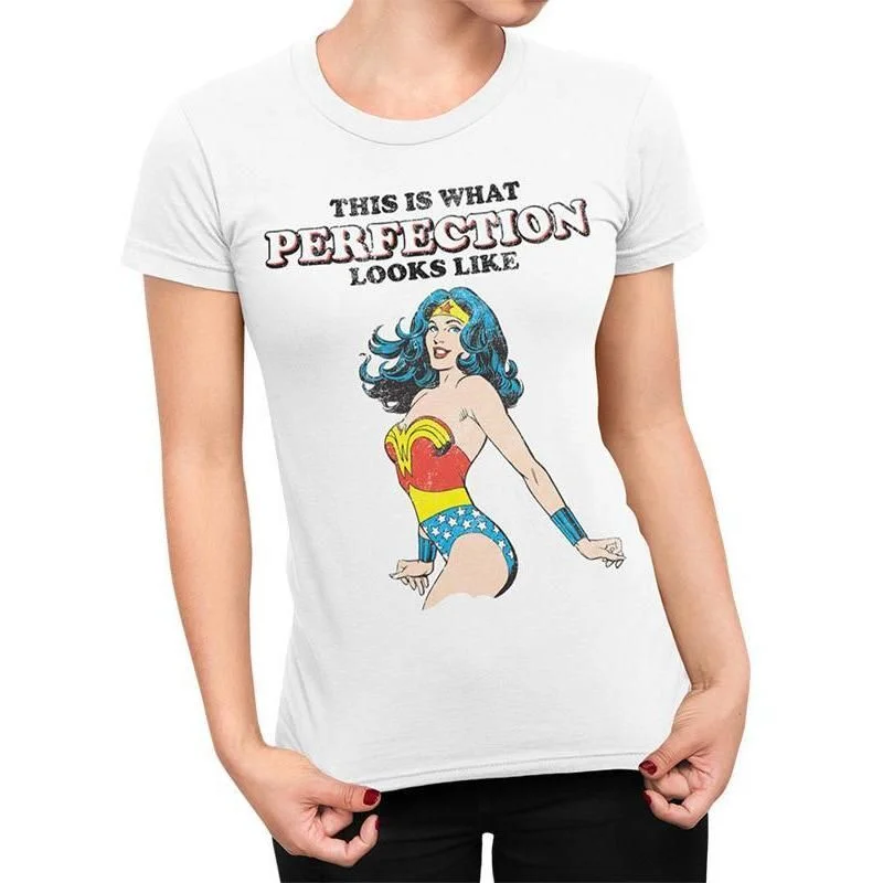 Wonder Woman Perfection Fitted T-Shirt WW84 Adult Graphic T-Shirt Round Neck Polyester Wonder Woman Perfection Fitted T-Shirt WW84 Adult Graphic T-Shirt Round Neck Polyester