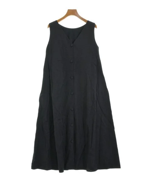 green label relaxing Dresses