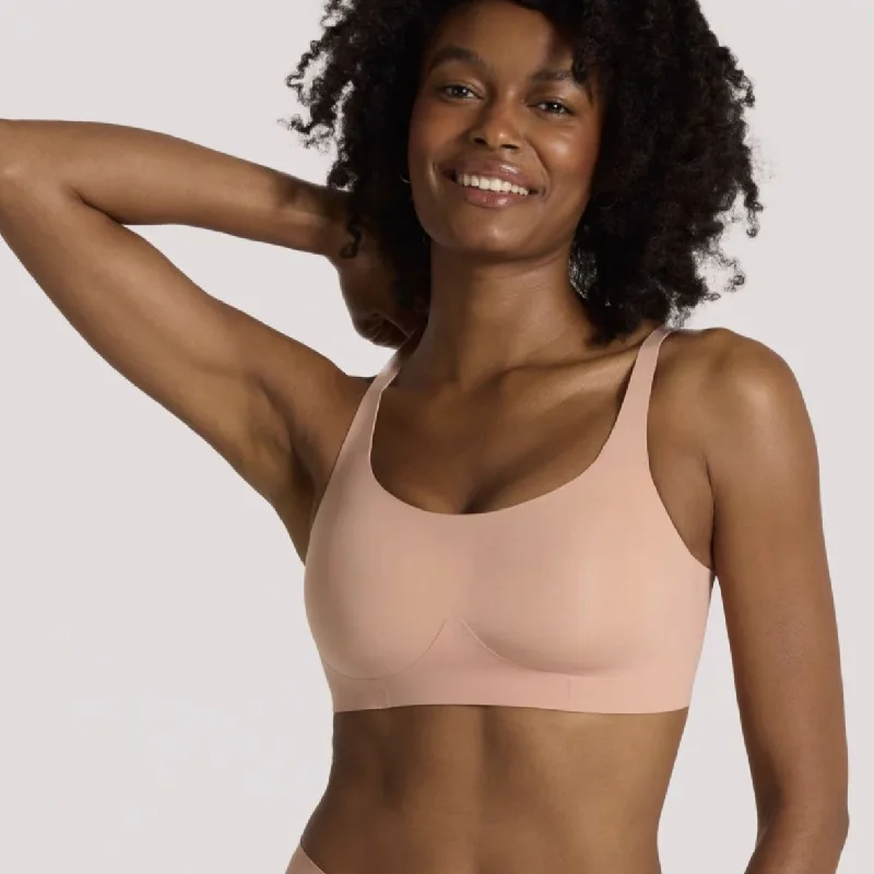 Evelyn & Bobbie Structured Scoop Bra in Himalayan Salt Fashionable Push-Up Bra