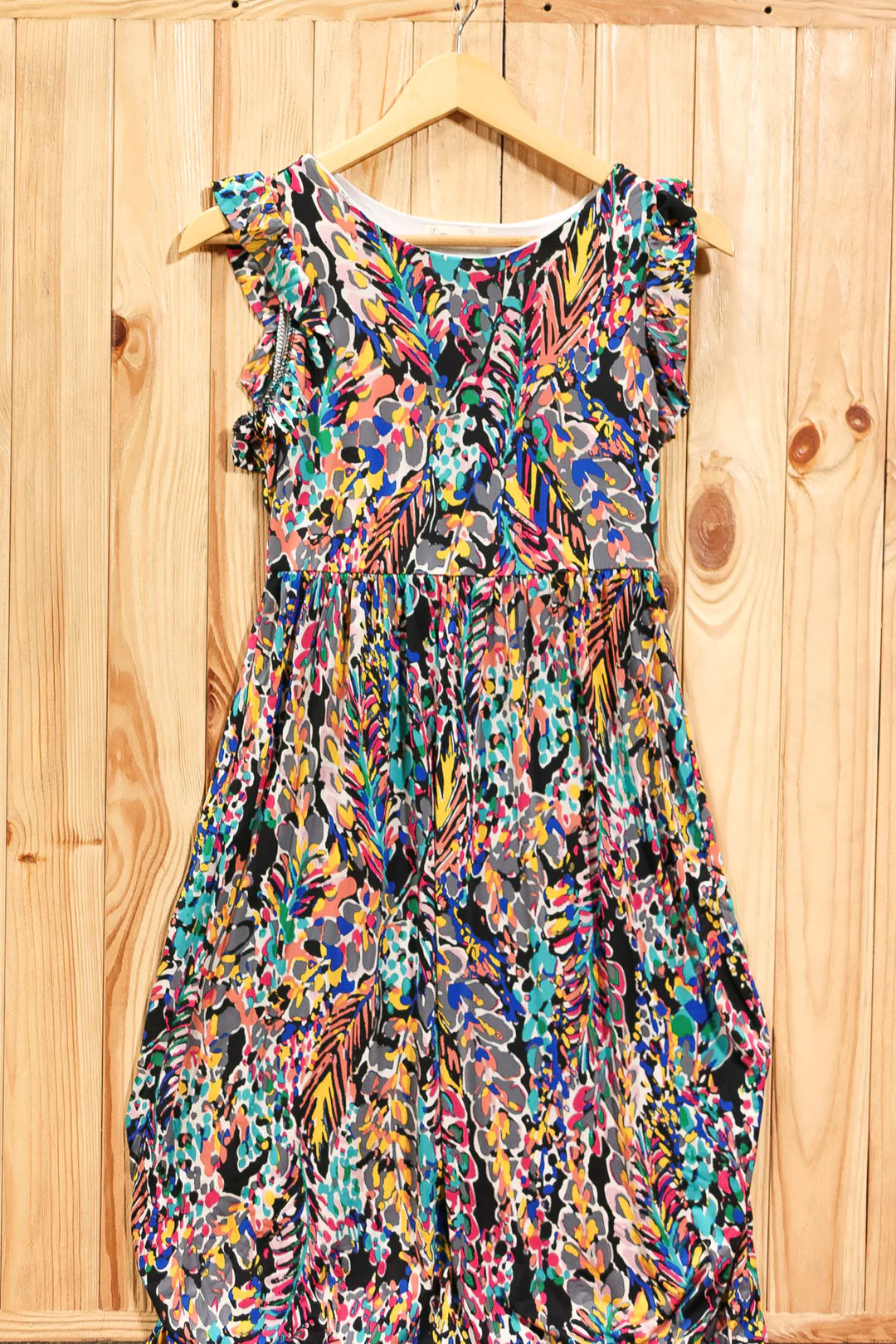 BLACK MULTI COLOR FLUTTER SLEEVE ABSTRACT PRINT MAXI DRESS Comfortable Maxi Dress with Slits BLACK MULTI COLOR FLUTTER SLEEVE ABSTRACT PRINT MAXI DRESS Comfortable Maxi Dress with Slits